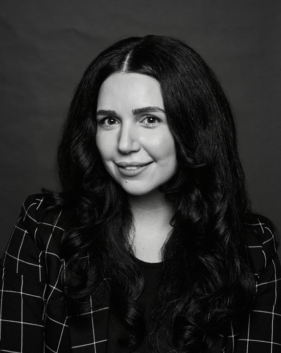Dina A. Issagholi